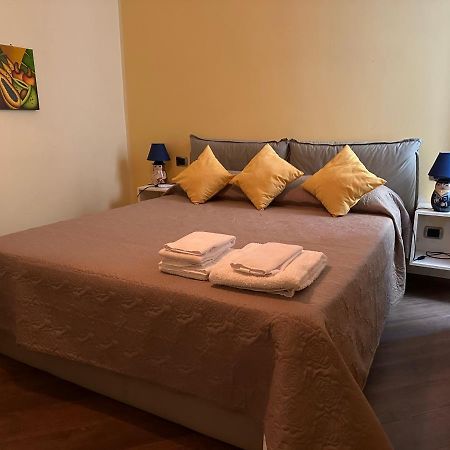 Ferienwohnung Casa Bavosa Via Fieravecchia, 26 Salerno Exterior foto